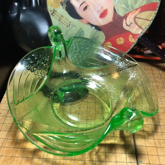 Fenton Other - Glass Swan Head Handles Fenton Vaseline Uranium Bowl 7 5/8”L x 7”W EVC Elegant